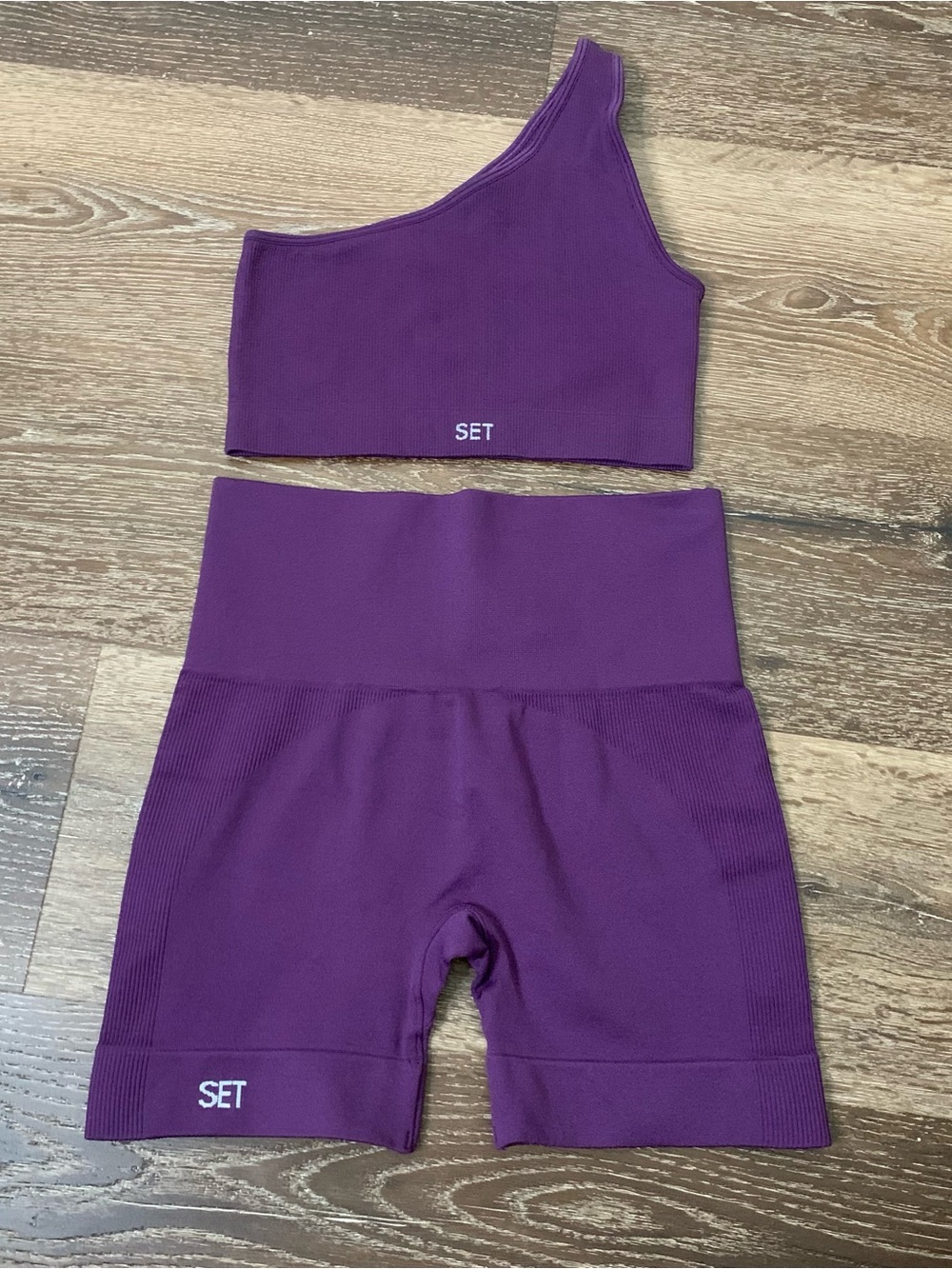 Set Active Womens purple ribbed one shoulder top/ biker shorts work out set S